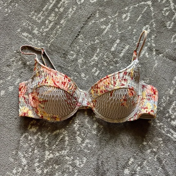 Triangl Bikini Set - Picture 5 of 7